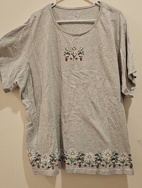 Gray Floral & Strawberry Crewneck Tee by Croft & Barrow